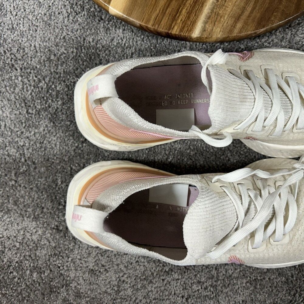 Nike React Infinity FlyKnit CD4372-103 Woman's Size 8 White Running Shoes Used - Picture 11 of 13